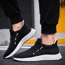 Load image into Gallery viewer, Men Sneakers Black Mesh Breathable Running Sport Shoes Male Lace Up Wear-resistant Men Low Athletic Sneakers zapatillas hombre