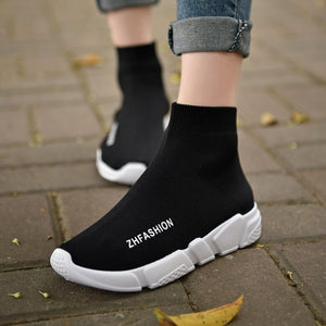 Light High Top New Breathable Flying Socks Shoes Women Sports Elastic Socks Sneakers Woman Ladies Flat Running Walking Shoes